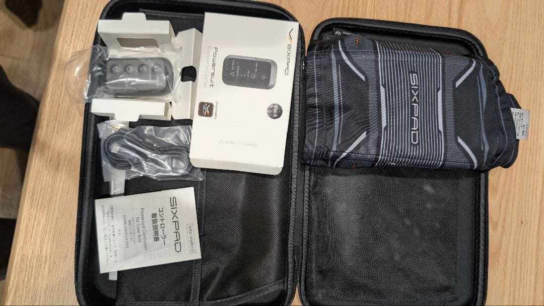 SIXPAD EMS腹筋ベルト Mサイズ