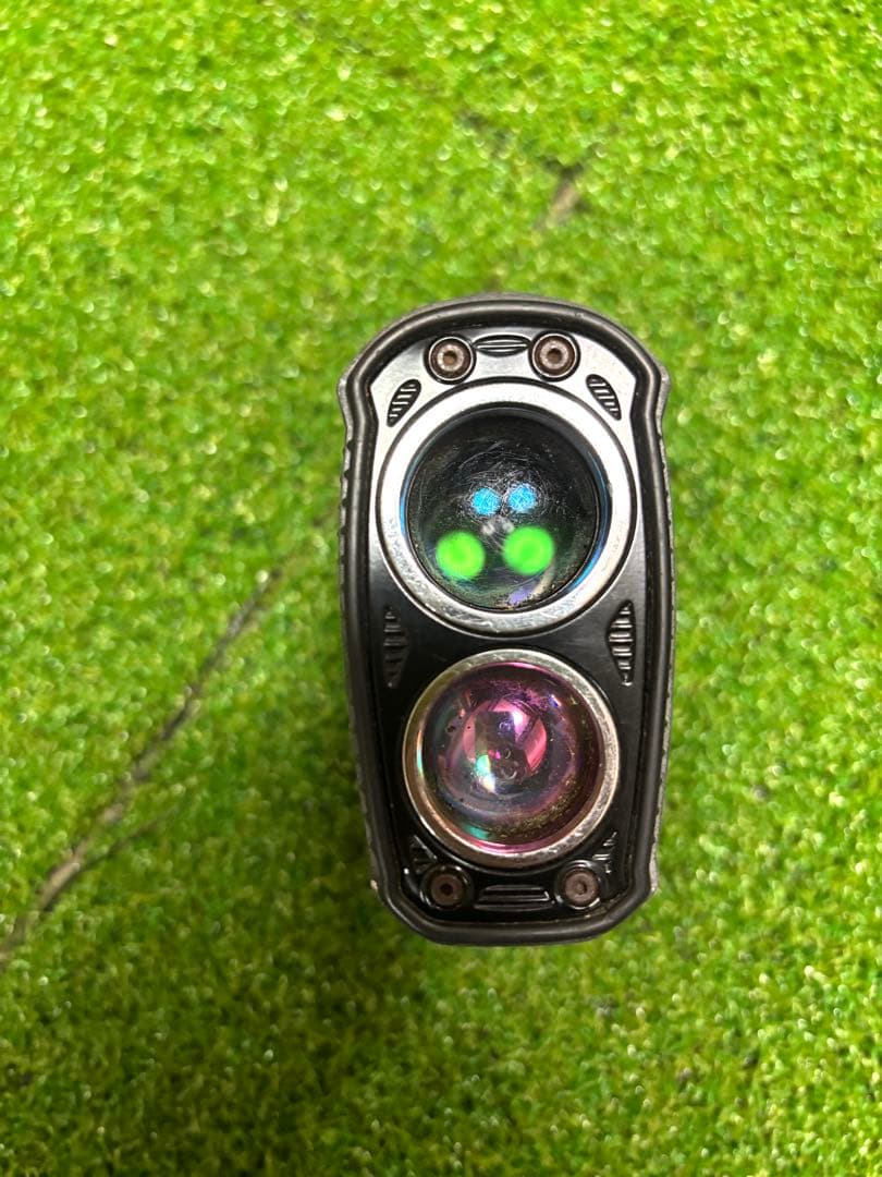 Bushnell Pro XE ゴルフ距離計& Pro V1 ゴルフボール 新品