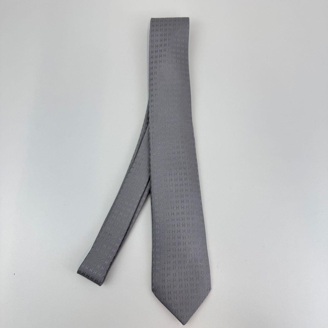 新品未使用　HERMES エルメス　ネクタイ　グレー　シルク　ファソネ　H