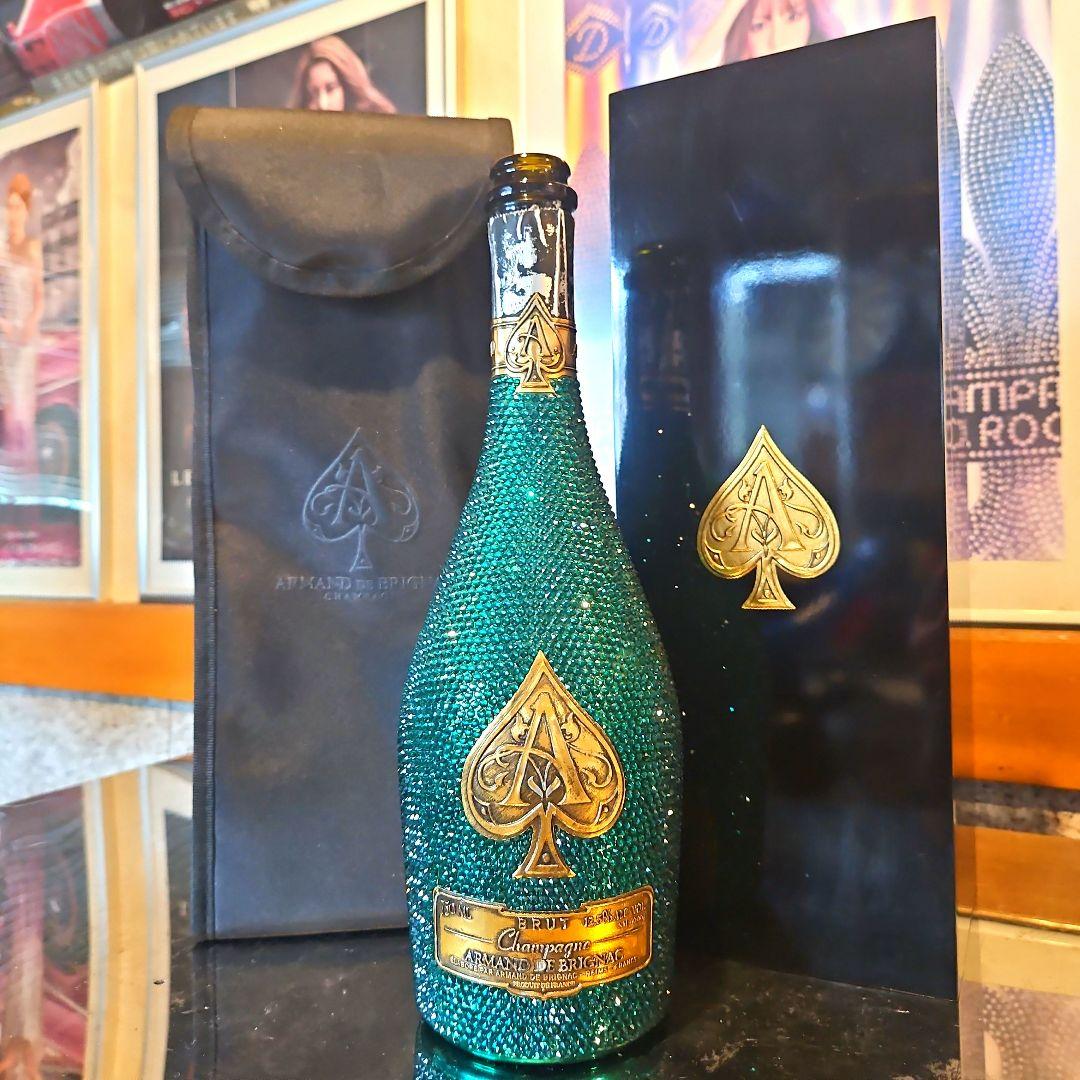 【送料無料】アルマンドマスターズ スワロフスキー デコ 袋・箱付き 空瓶