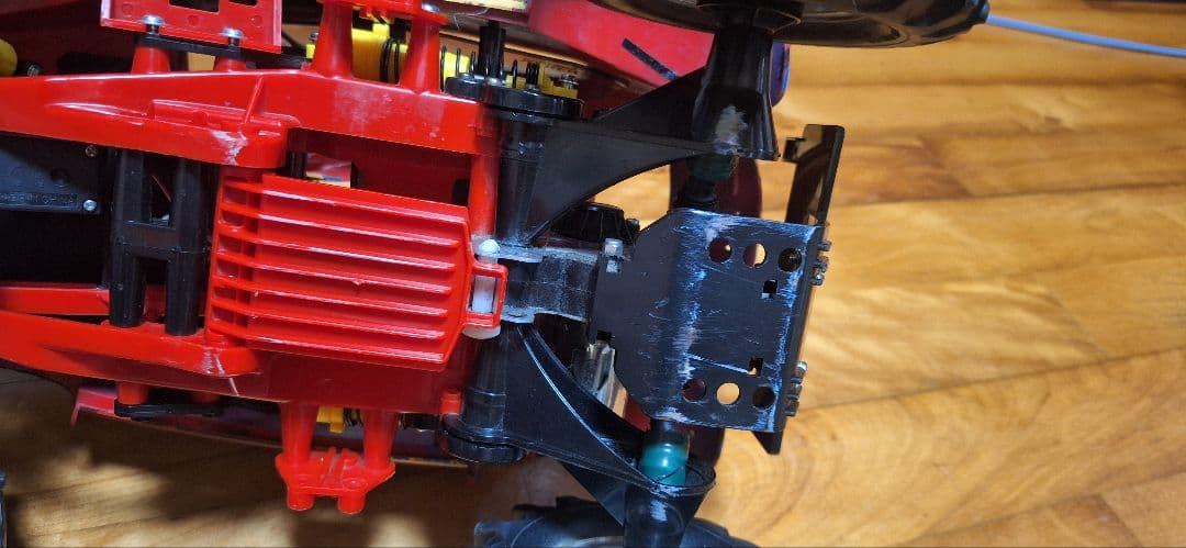 タミヤ モンスタービートル 1/10オフロードラジコン