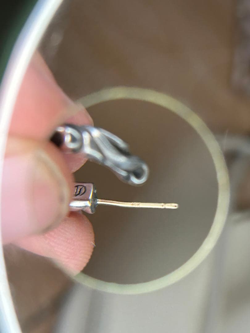 クロムハーツ スクロール フープイヤリング