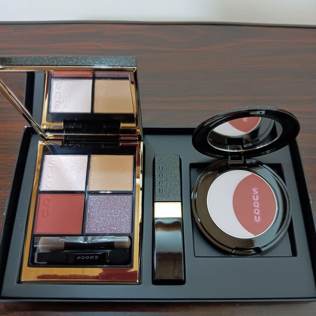 8-253　SUQQU　スック2021 ホリデー メイクアップ キット A　2箱