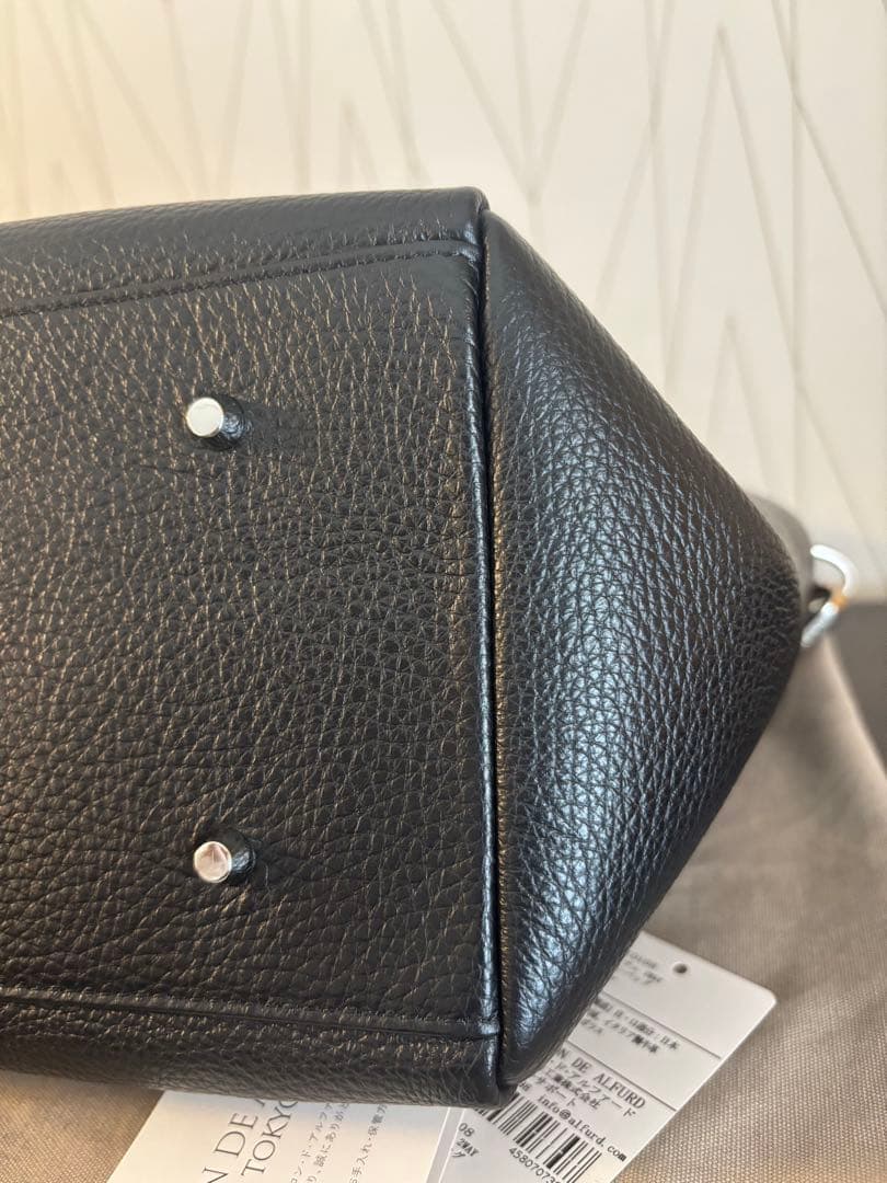 サロンドアルファード　ルクーチェ　スマイル　レザー　ブラック　2way