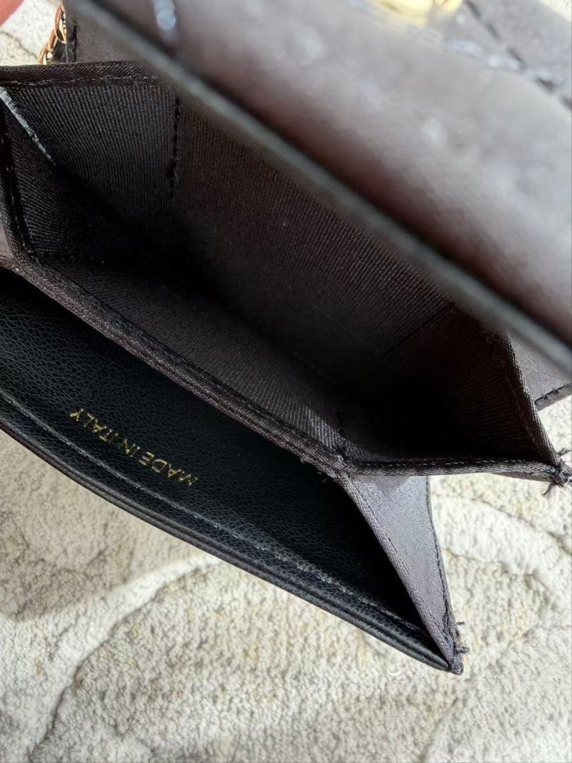 CHANEL ビューティーノベルティ　ブラック ショルダーカードケース