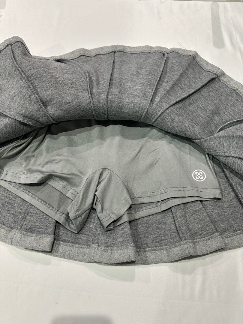 新品未使用☆韓国G/FOREジーフォア スカートsizeM グレー