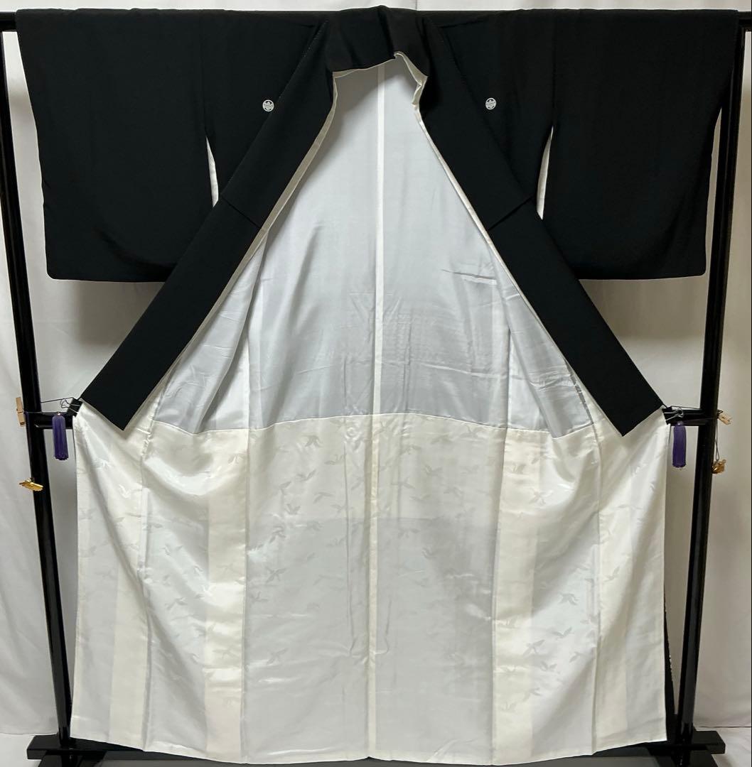 専用b236 正絹　黒留袖　比翼付　五つ紋　金銀箔　刺繍　極美品　着物