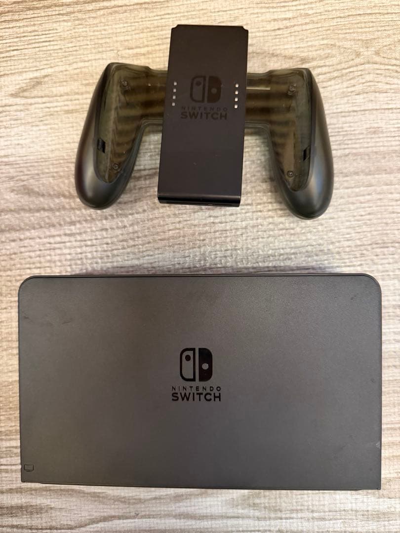 【中古品】Nintendo Switch有機ELカスタマイズ(青×黄)本体