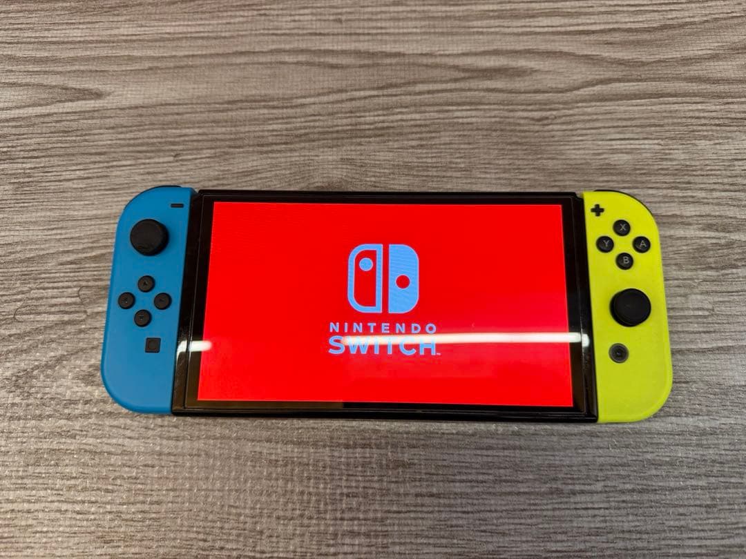 【中古品】Nintendo Switch有機ELカスタマイズ(青×黄)本体