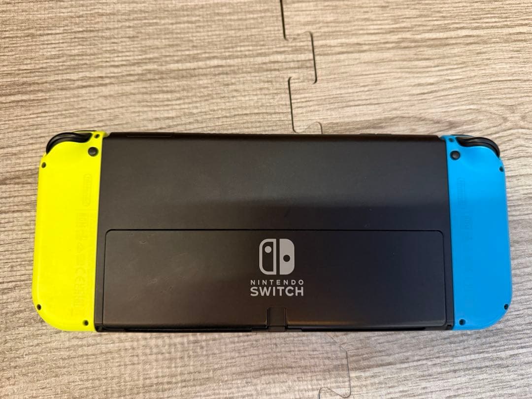 【中古品】Nintendo Switch有機ELカスタマイズ(青×黄)本体