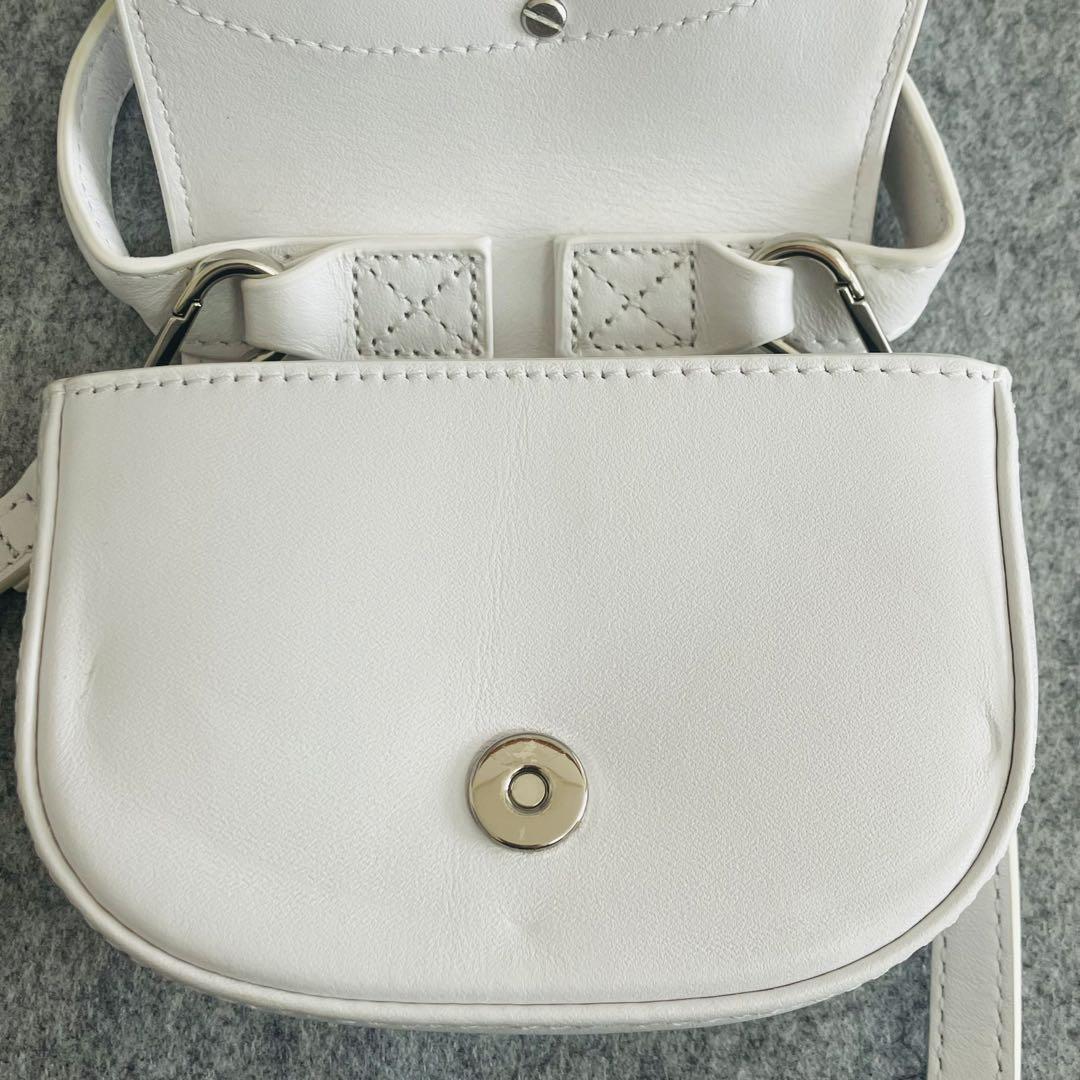 DIESEL 1DR ショルダーバッグ XS ホワイト 2way