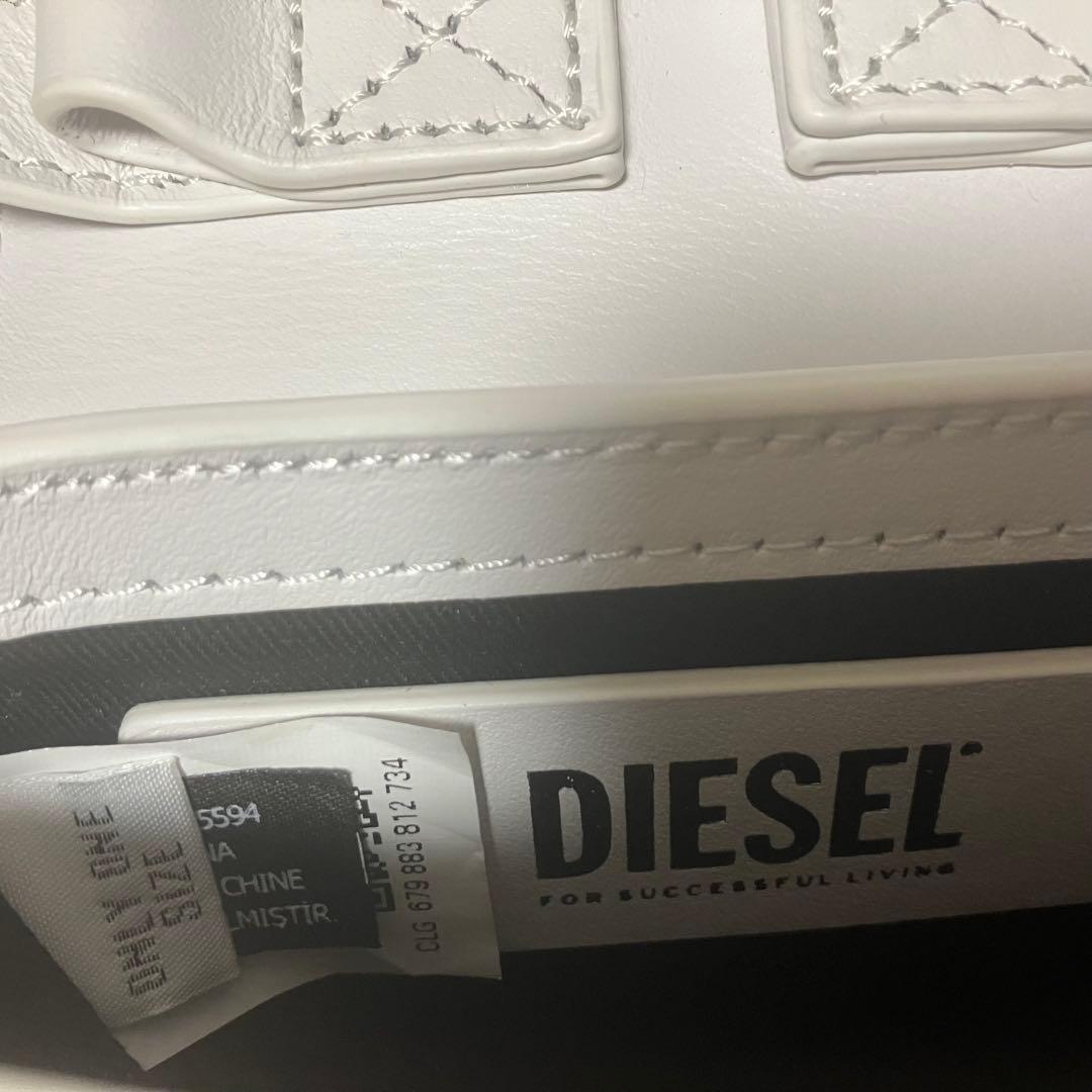 DIESEL 1DR ショルダーバッグ XS ホワイト 2way