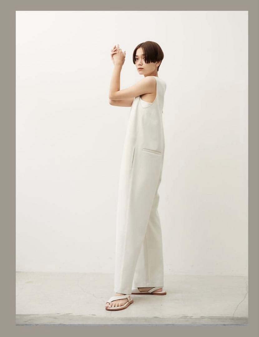 STUNNING LURE★バックVオールインワン