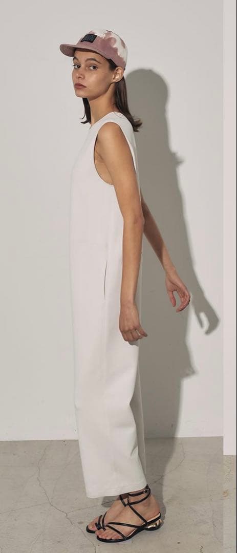 STUNNING LURE★バックVオールインワン