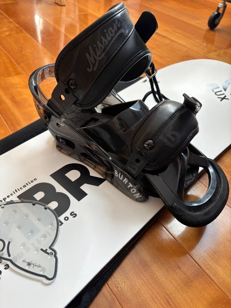 NOVMBR スノーボード バインディング付き