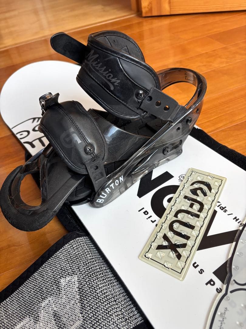 NOVMBR スノーボード バインディング付き