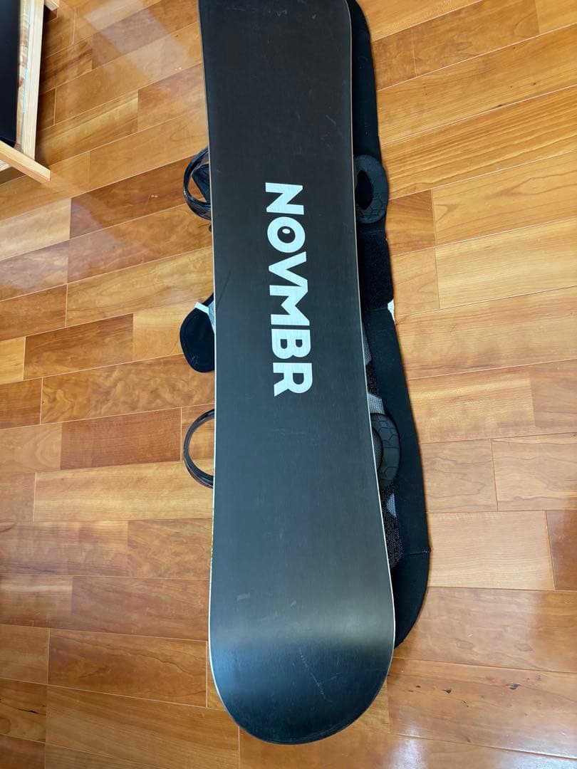 NOVMBR スノーボード バインディング付き