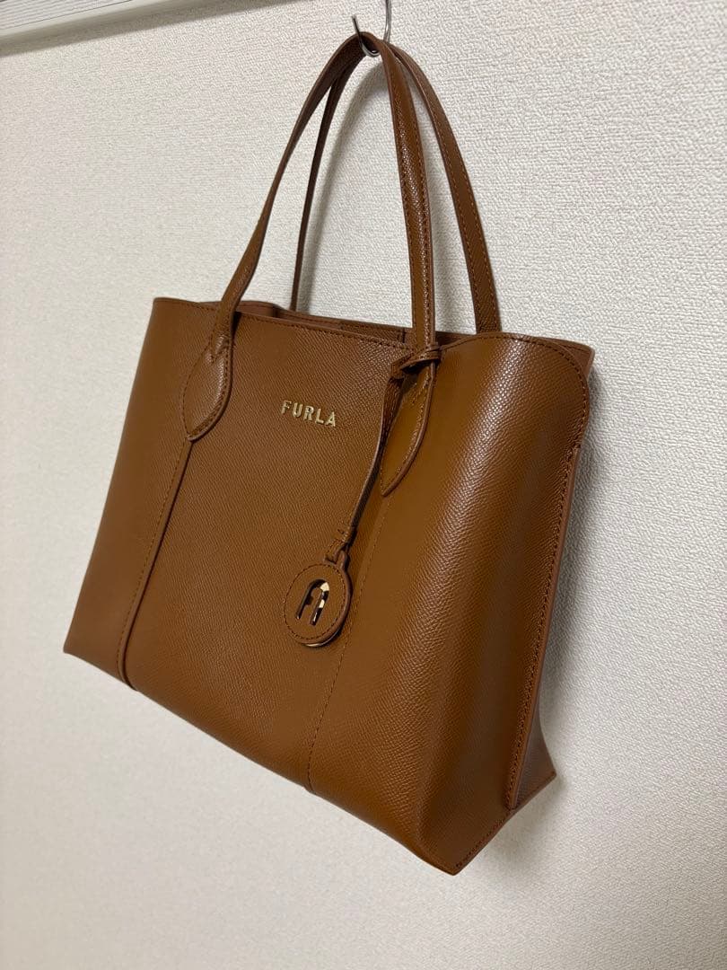 FURLA ブラウン ビジネスバッグVITTORIA