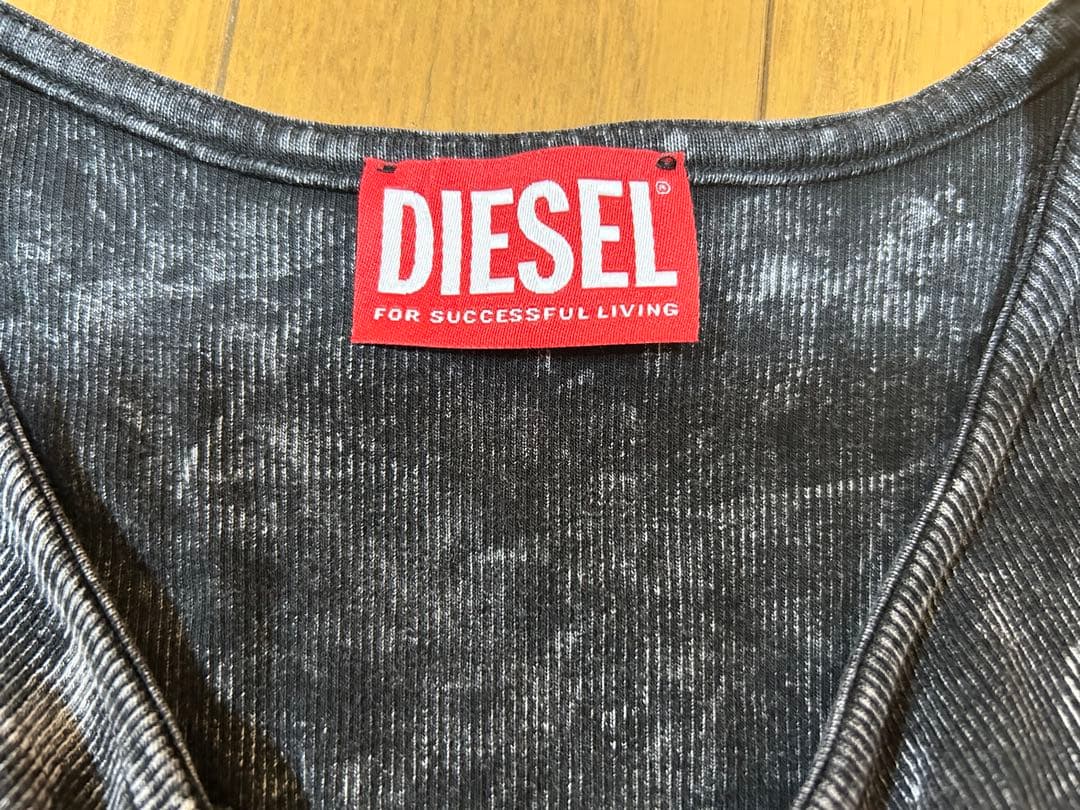 DIESEL T-Respec-Ls トップス 2024完売品