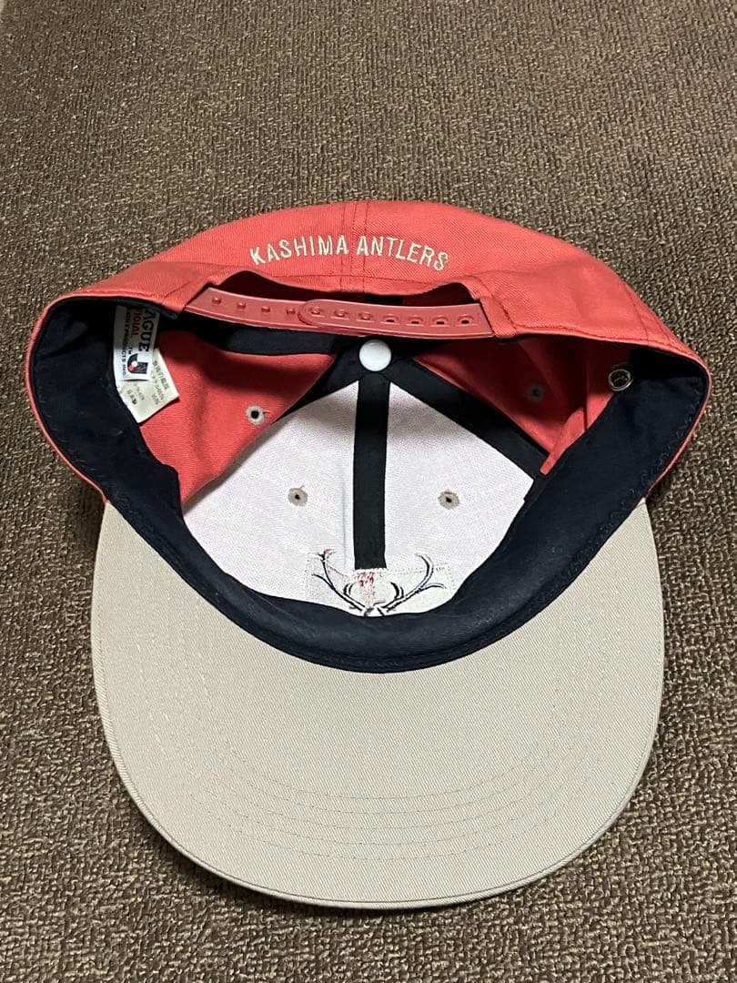 レア 鹿島アントラーズキャップ ピンバッジ&サイン付き 当時物