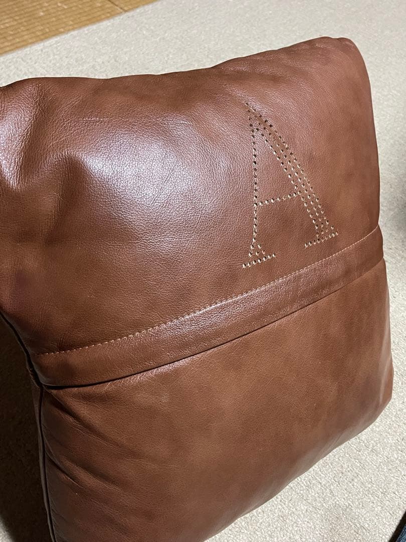 HALO アスプルンド ギルソファー付属　クッション　レザー　ブラウン