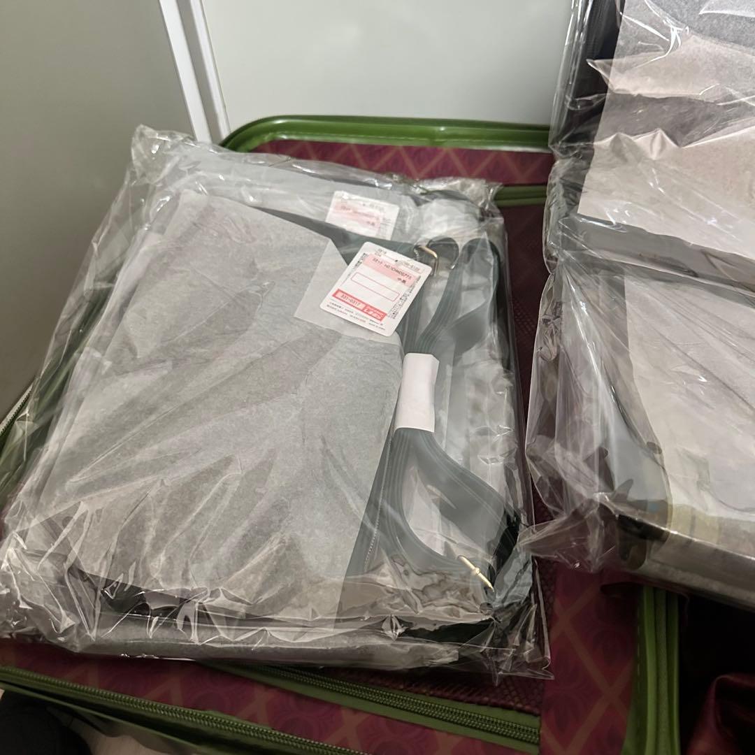 s*読様 しまむらちはるコラボ　キャリーケース他5点セット　アナ雪　ハッピーバッ