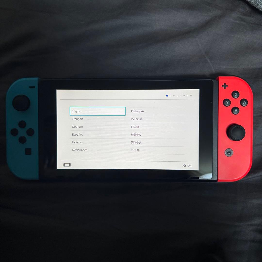 Nintendo switch 本体＋ジョイコンセット