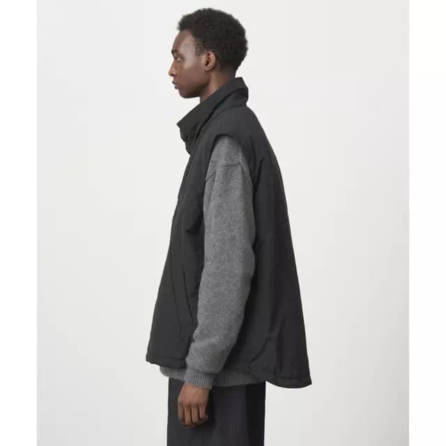 ジャケット・アウター Aton TECHNO COTTON PADDED VEST BLACK