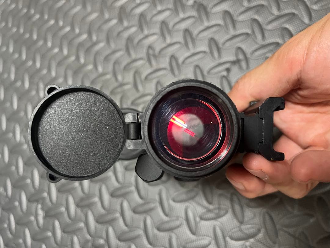 ドットサイト　実銃対応　ベクターオプティクス ノーチラス