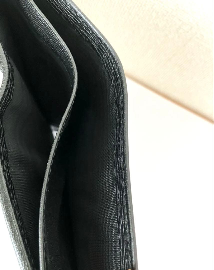 グッチ　GUCCI メンズパース　パース　財布　二つ折り財布　ウォレット