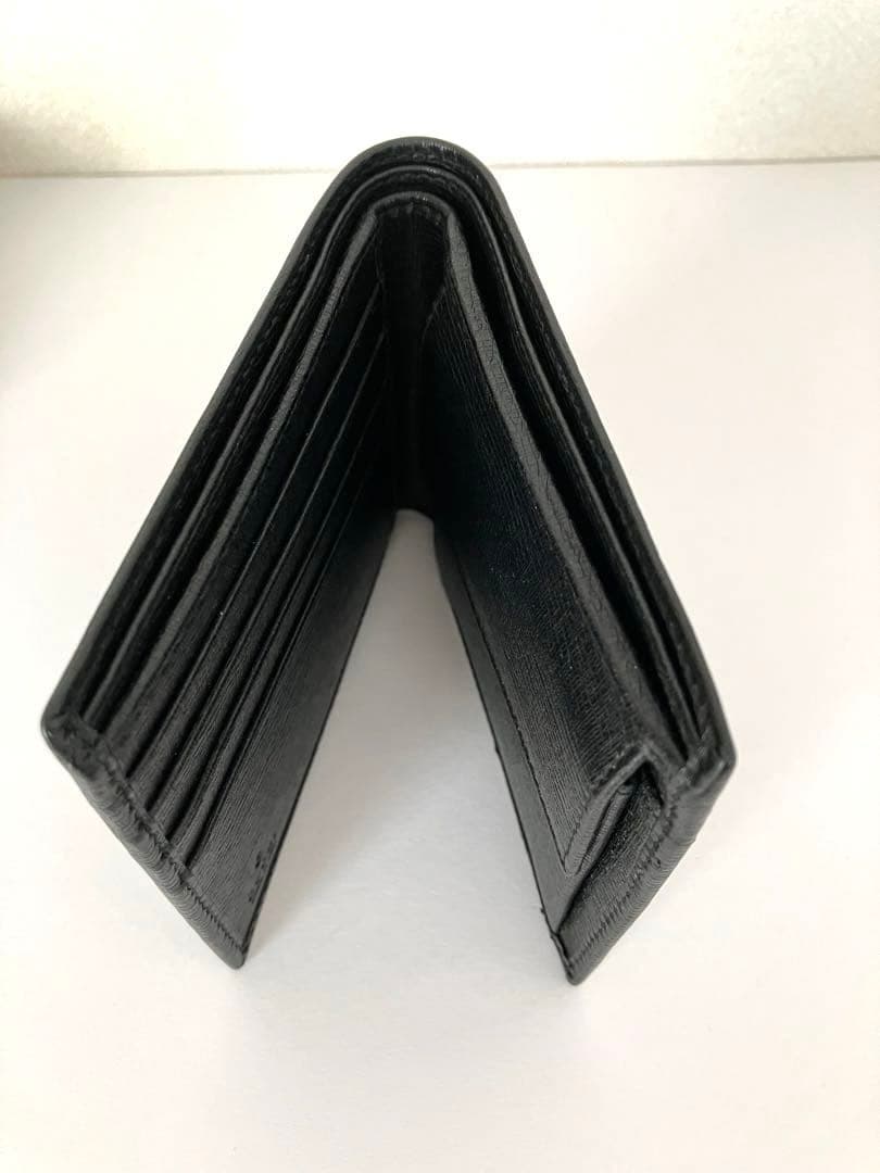 グッチ　GUCCI メンズパース　パース　財布　二つ折り財布　ウォレット