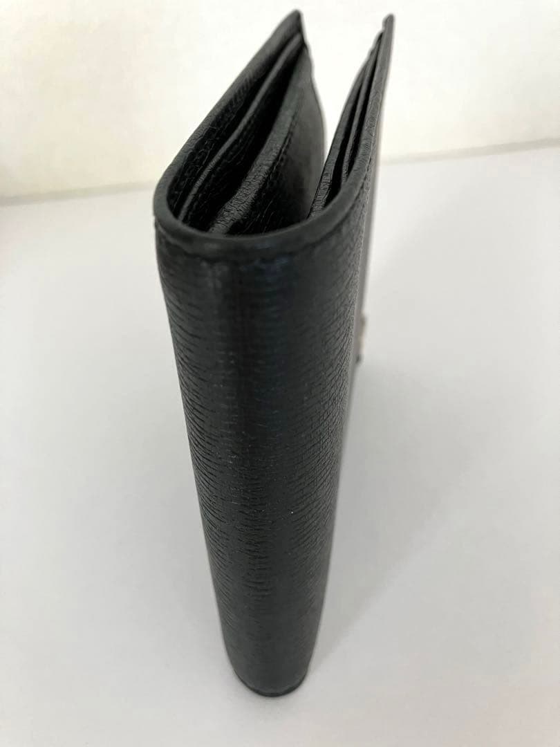 グッチ　GUCCI メンズパース　パース　財布　二つ折り財布　ウォレット