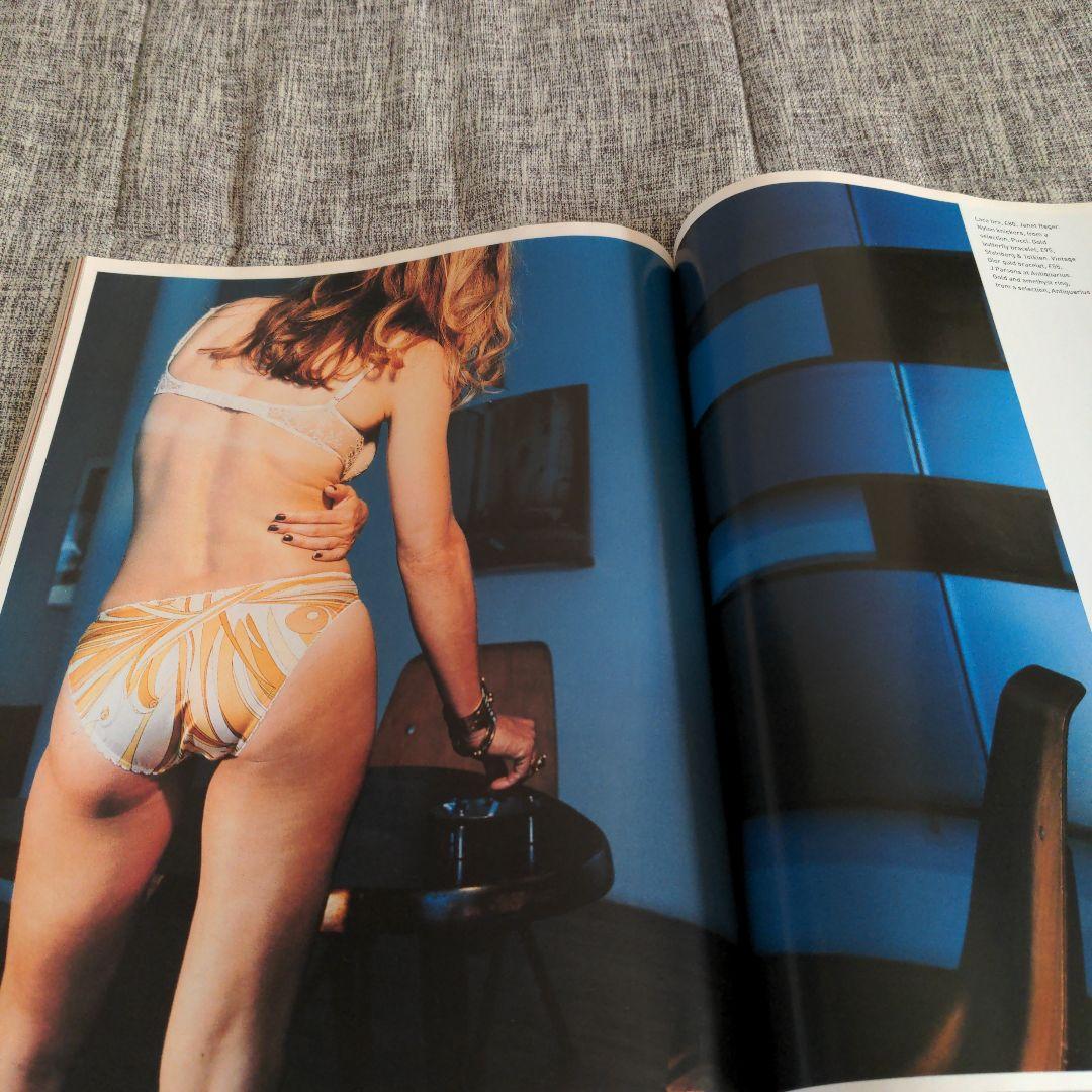 NOVA　sep2001 Angela　Lindval