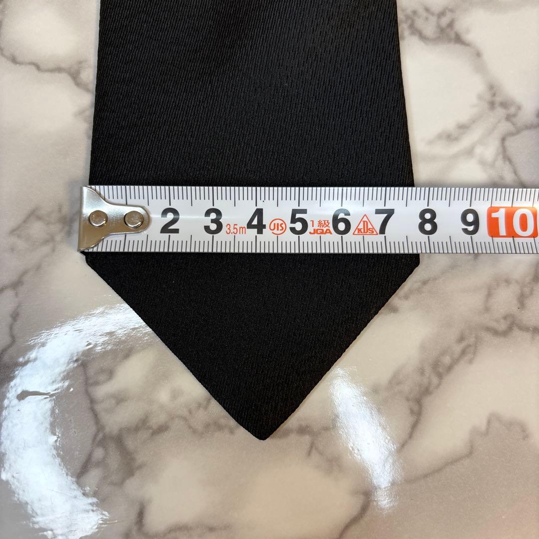 【レア✨】HERMES ネクタイ　ブラック　黒色　ホース　馬　ワンポイント　刺繍