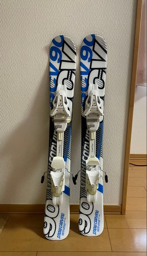 かしおり　CARVING 90 ファンスキー板ショートスキー板