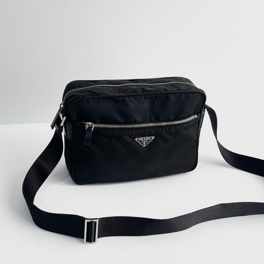 【極美品〜美品】プラダ ショルダーバッグ カメラバッグ ナイロン×レザー