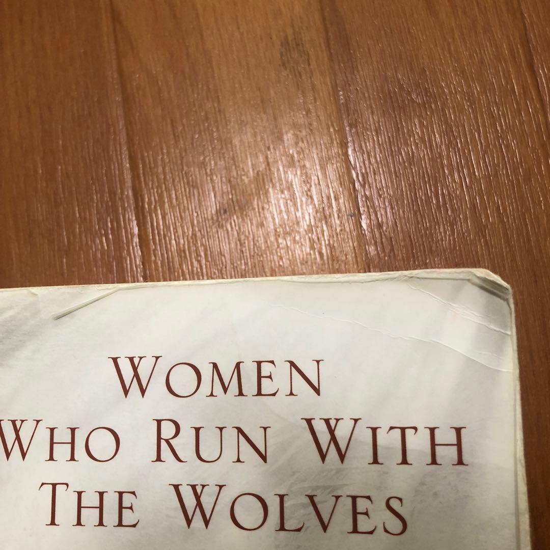 Women Who Run With The Wolves 狼と駈ける女たち
