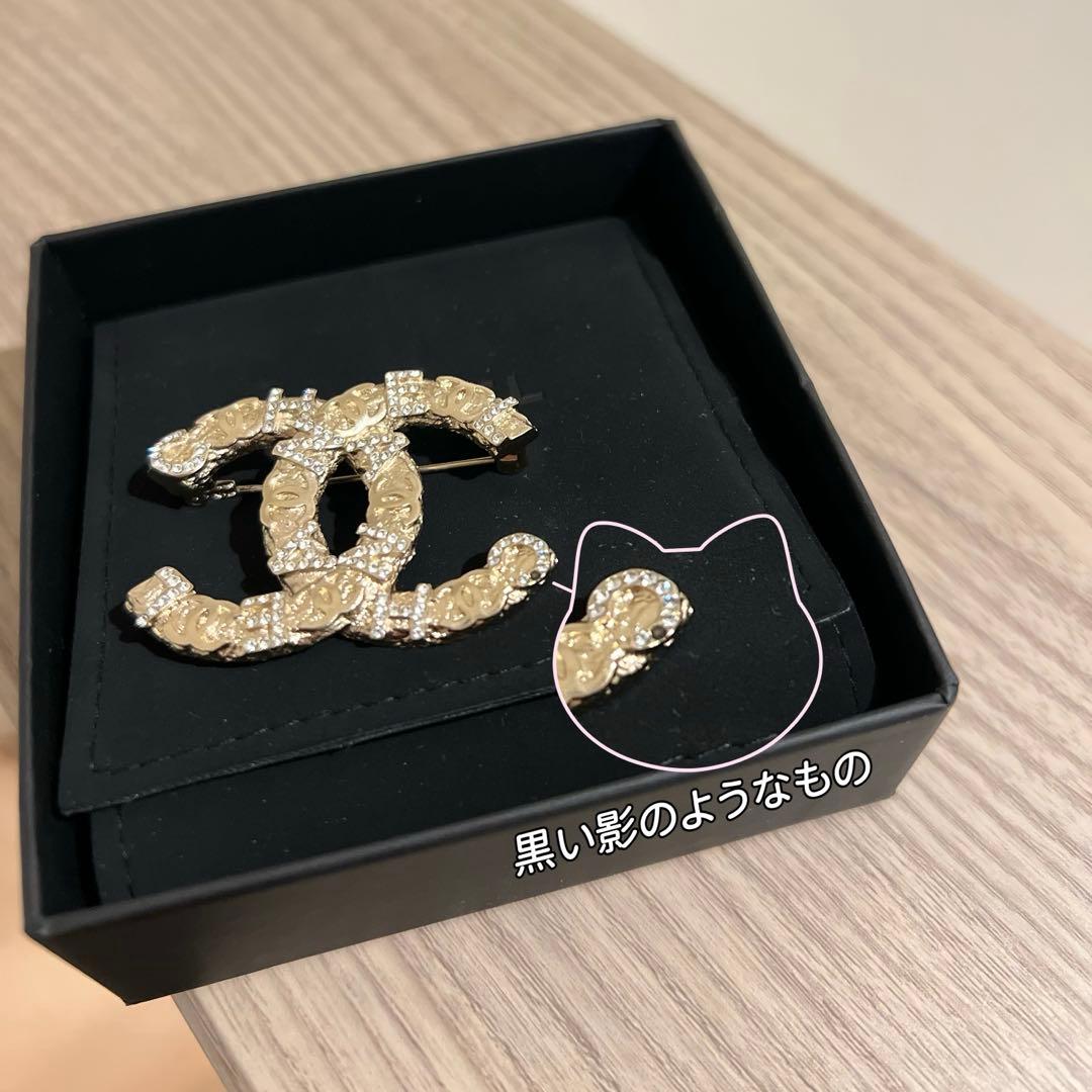 Chanel CCロゴ ブローチ