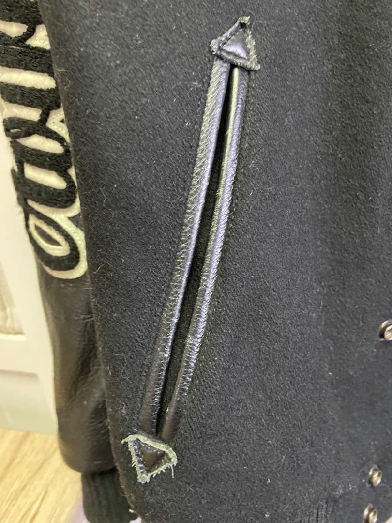 AVIREX スタジャン レディース