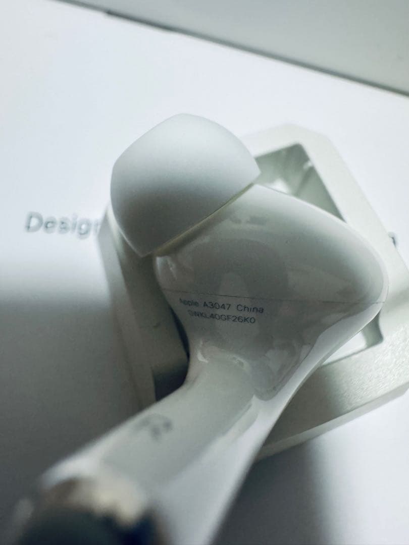 Airpods Pro 2 第二世代　イヤホン　片側　右耳 R側　USB-C 8