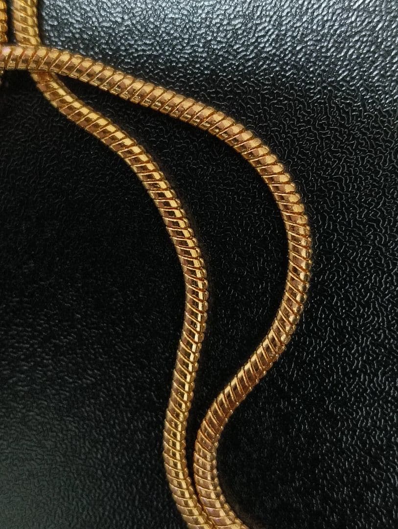 K24 スネークチェーンネックレス