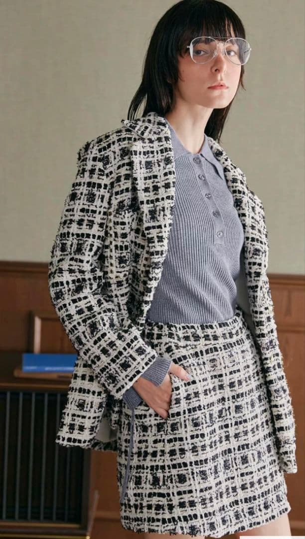 完売COEL38ツイードビッグテーラードジャケット白 ヨンア金子綾