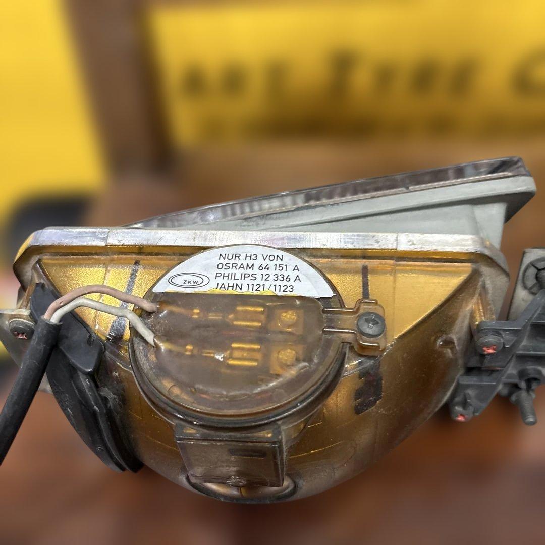 ◼️AMGエアロ専用◼️当時物◼️W202◼️W124◼️W140◼️R129◼️ フォグ左右