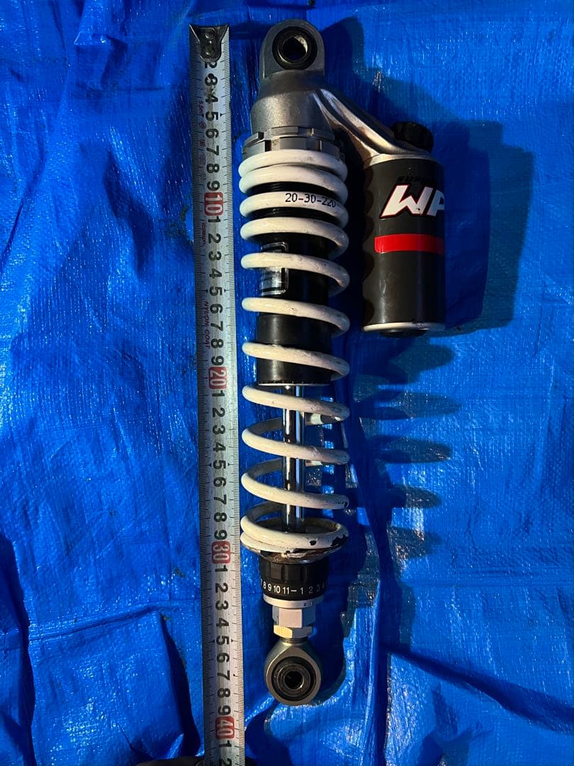 ホワイトパワー　サスペンション