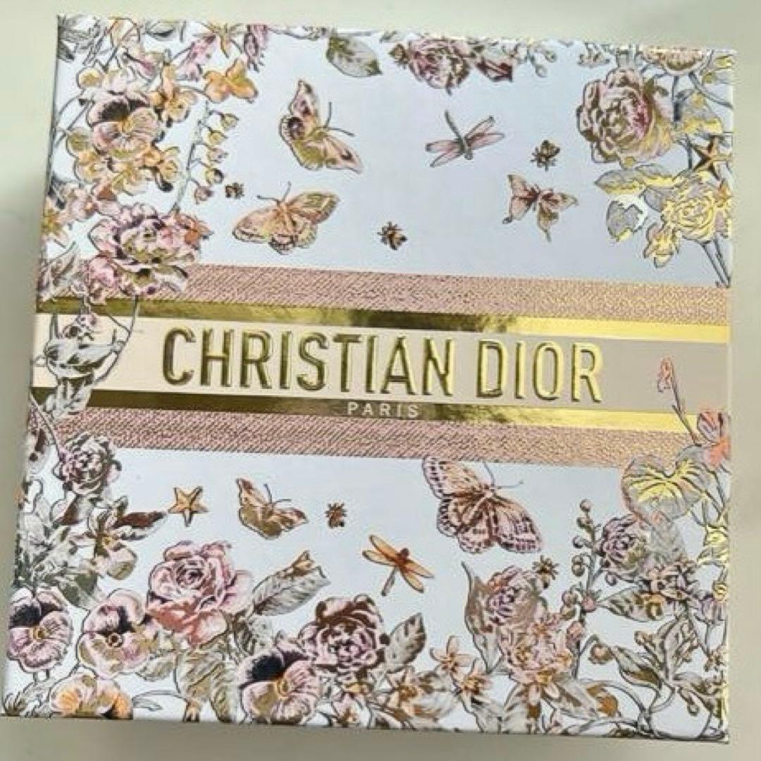 限定品ブルーミングブーケ　（オードゥトワレ）100ml トラベルスプレーDIOR