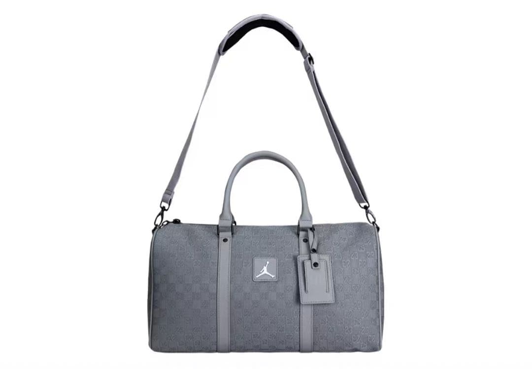 バッグ Jordan Monogram Duffle Bag (25L) \"Grey\"