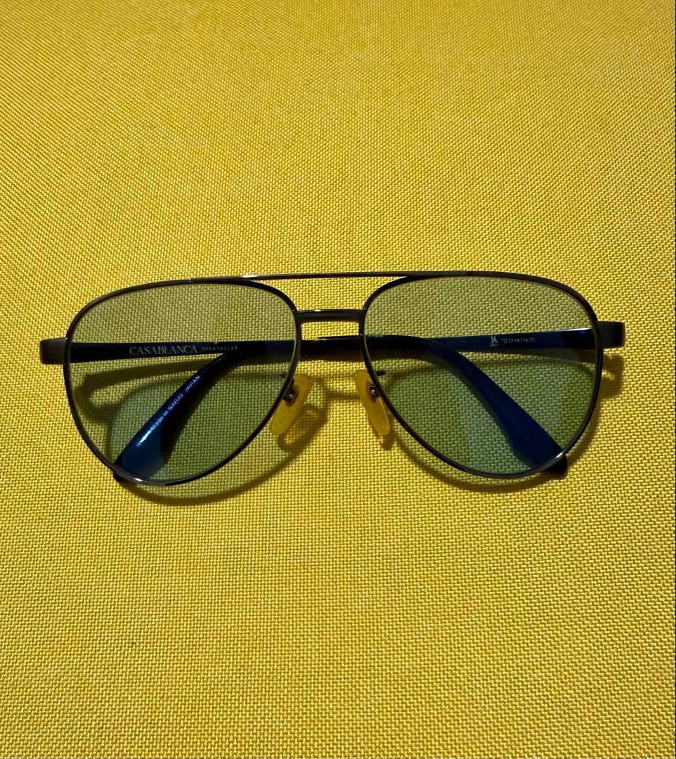 お*め様 Mr.CASANOVAサングラス ブルー ケース付き オークション出品