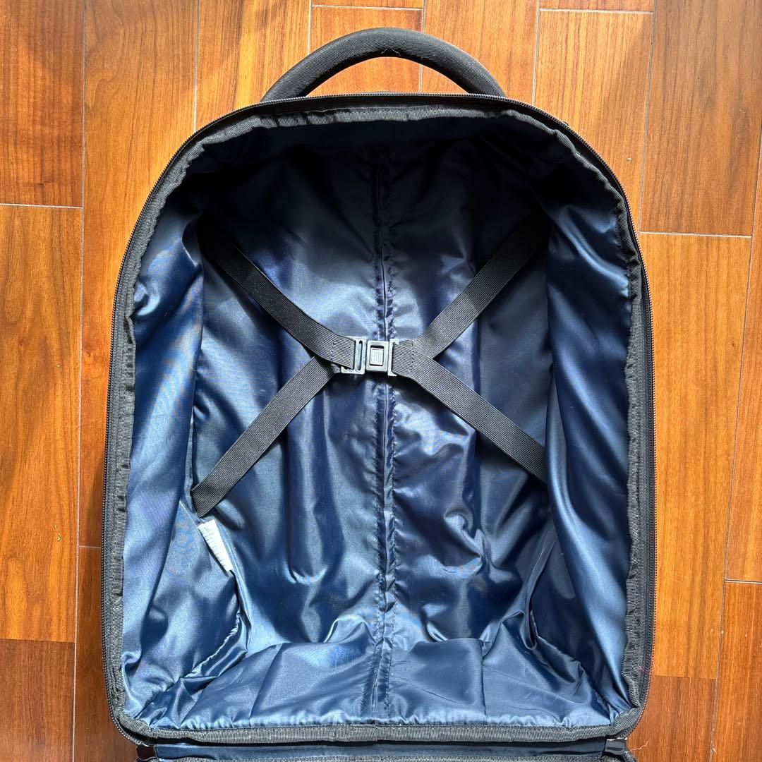 モアエルグ　リュックキャリースーツケース