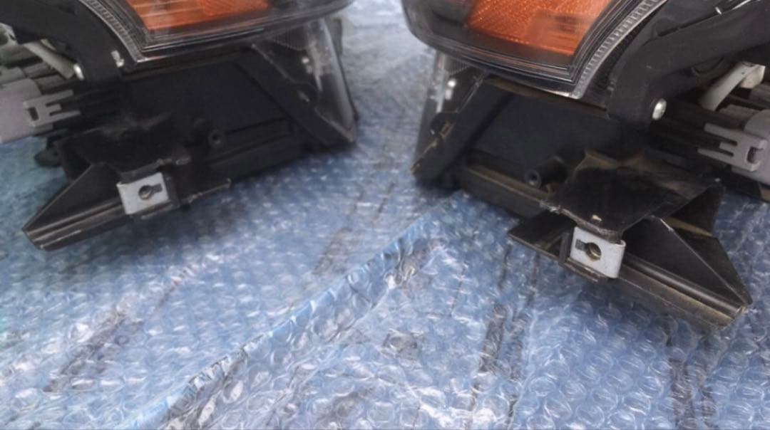 北米トヨタ純正　prius v 後期 LED USヘッドライト プリウスα