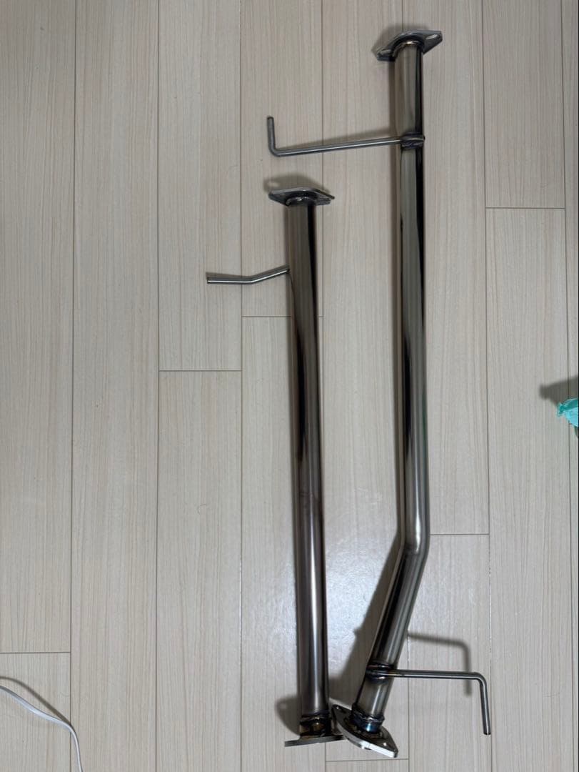 スリーキャッツ中間ストレートマフラー「最終値下げ」